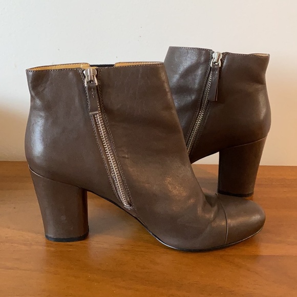 Brown Nine West Ankle Boots - Picture 4 of 6